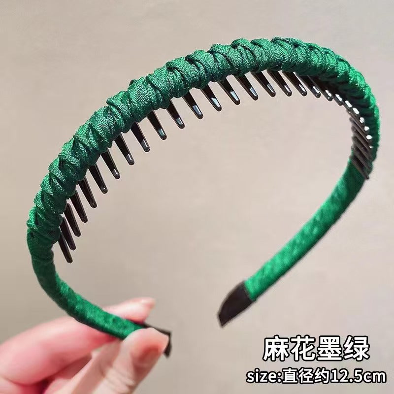 New Toothed Headband for Women, Popular on Social Media, Suitable for Forehead Bangs and Stray Hair, Non-Slip, Fluffy, and Designed for Washing Face