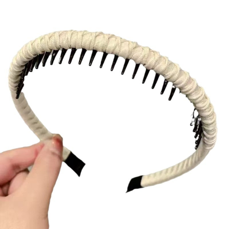 New Toothed Headband for Women, Popular on Social Media, Suitable for Forehead Bangs and Stray Hair, Non-Slip, Fluffy, and Designed for Washing Face