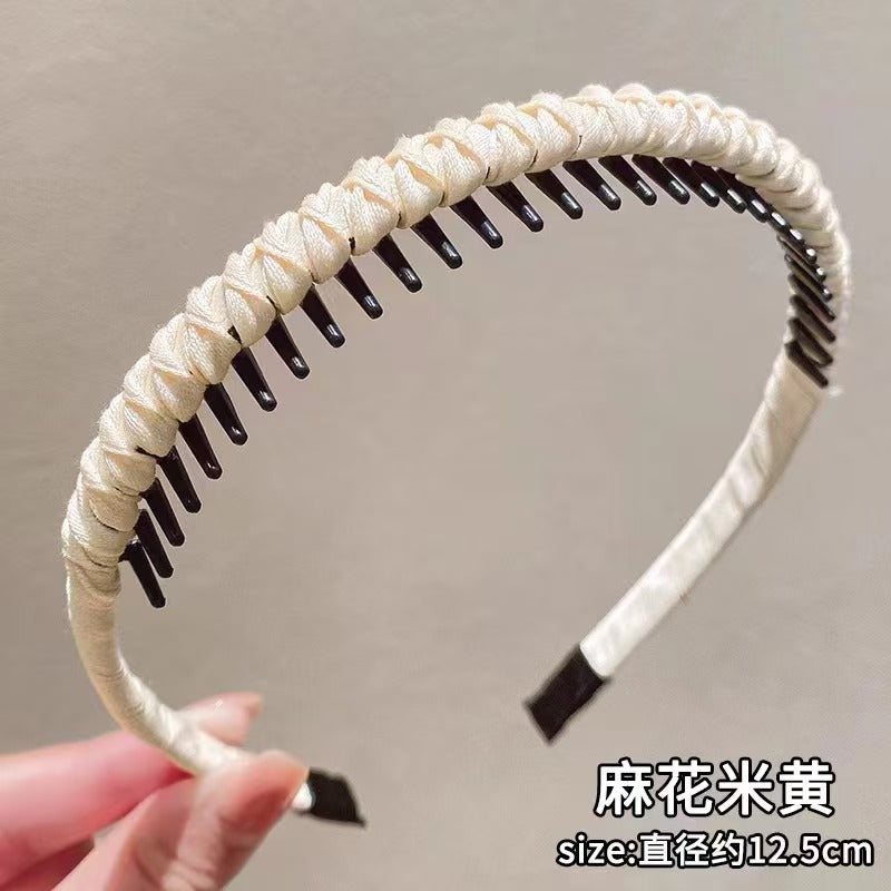 New Toothed Headband for Women, Popular on Social Media, Suitable for Forehead Bangs and Stray Hair, Non-Slip, Fluffy, and Designed for Washing Face