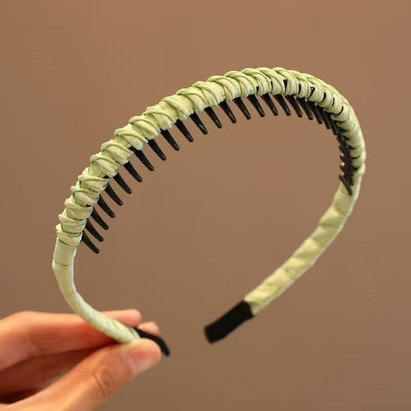 New Toothed Headband for Women, Popular on Social Media, Suitable for Forehead Bangs and Stray Hair, Non-Slip, Fluffy, and Designed for Washing Face